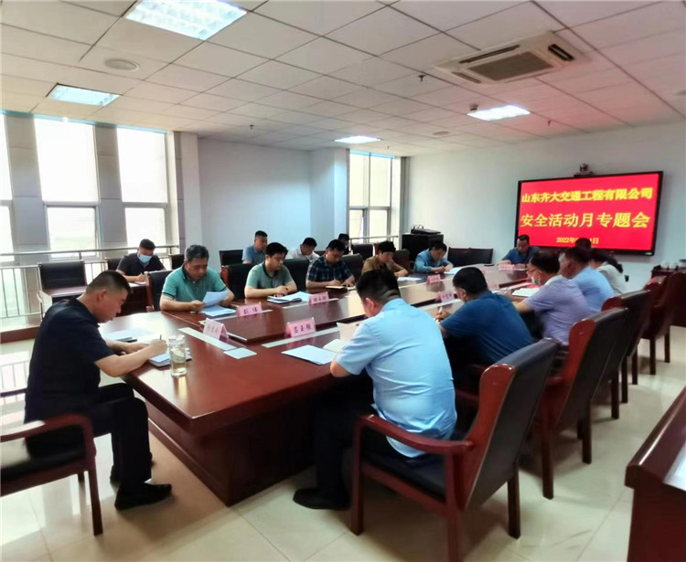 �W���@��